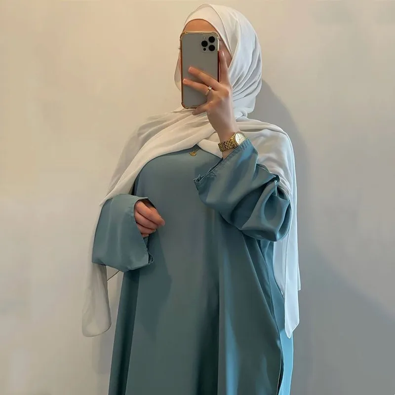 

Satin Abaya Dubai Turkey Muslim Fashion Hijab Dress Plain Closed Belted Abayas for Women African Islam Modest Clothing Kaftan