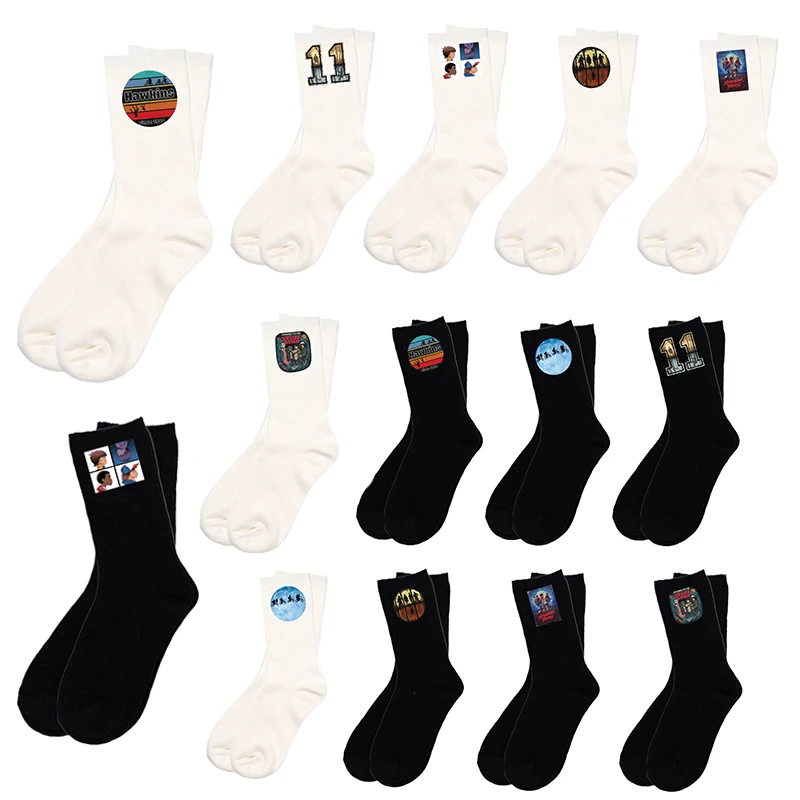 Рубашка с надписью очень странные дела |