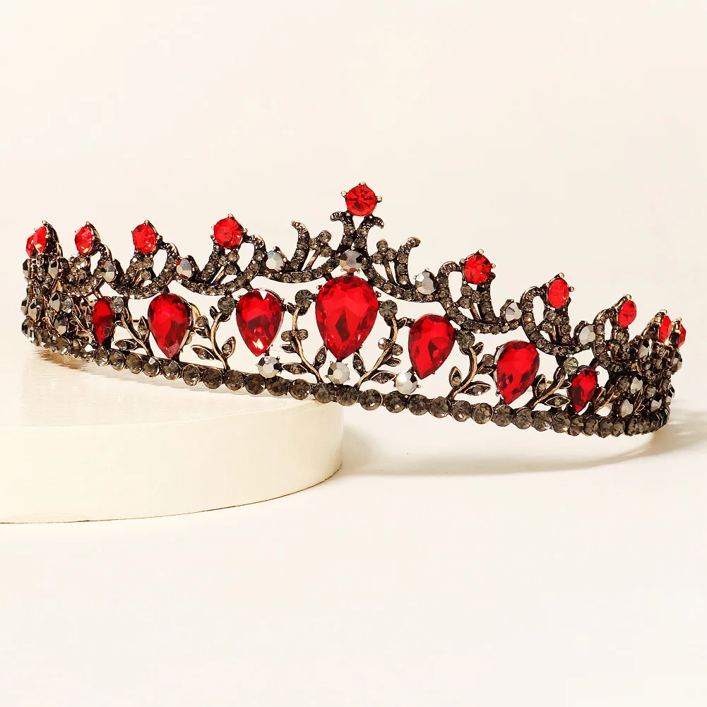 

Luxury Bridal Hair Accessories Rhinestone Queen Red Crown Hollowed-out Alloy Headband Retro Baroque Party Dance Headpiece