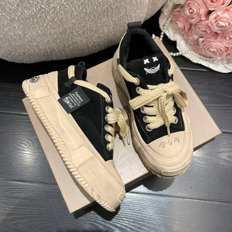 New Korean Women's Shoes Women's Light Running Shoes Skateboard Street Series Autumn New Casual Shoes Breathable Women's Shoes44