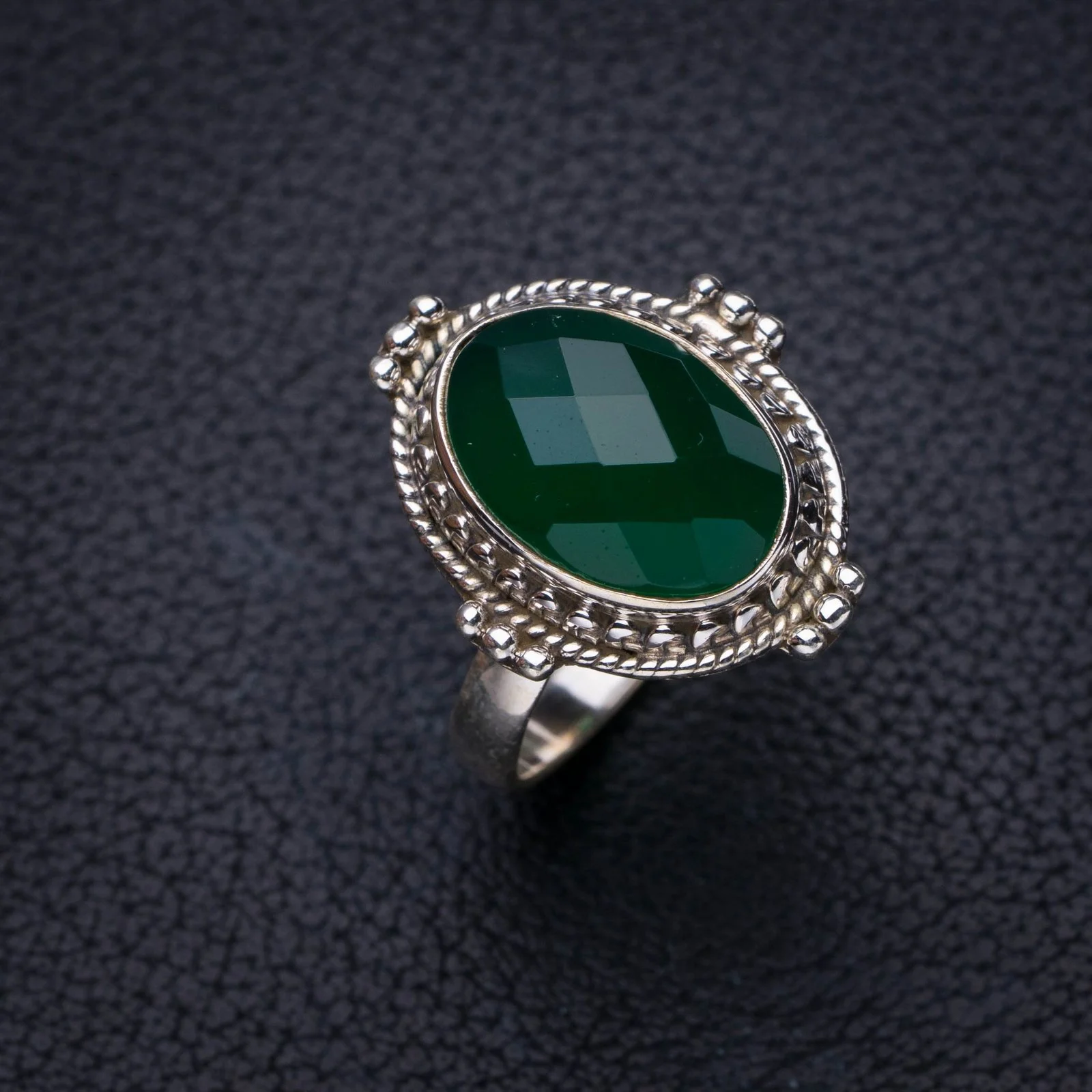 

StarGems Natural Chrysoprase Handmade 925 Sterling Silver Ring 7 E8416