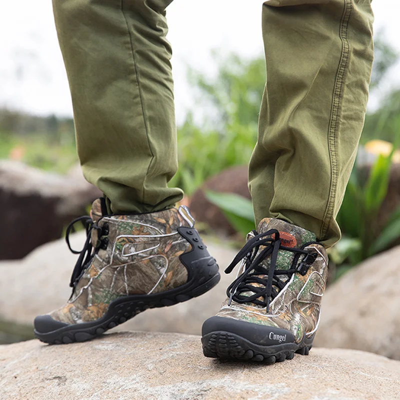 Autumn Winter Camouflage High Trekking Sneakers Men Outdoor Waterproof Military Tactical Boots Men Hunting Boots Botas Tactica