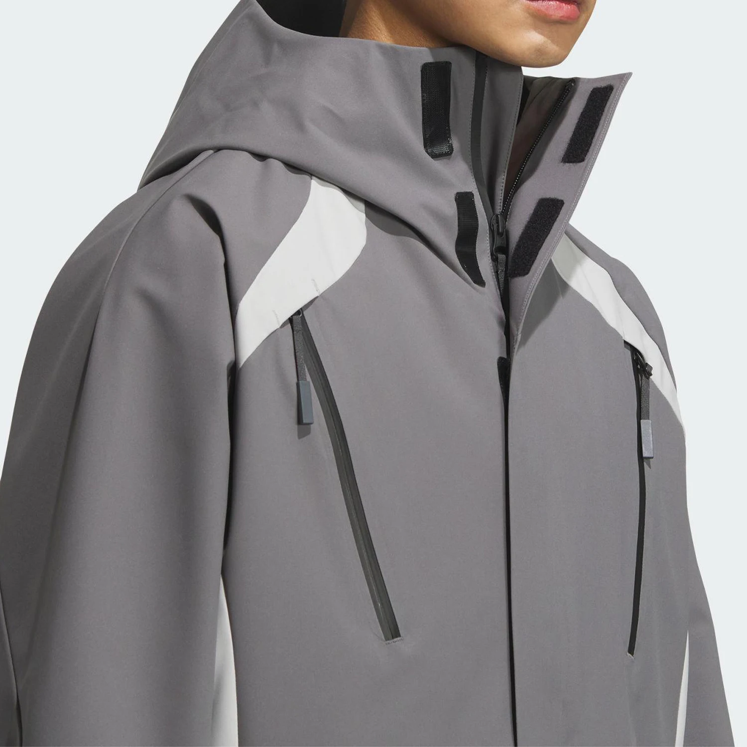 Оригинальная мужская спортивная куртка Adidas FUSTL P JKT с капюшоном и комбинированным дизайном, модель KA2430 (art.: 3920dcd437d8b) - 3920dcd437d8b