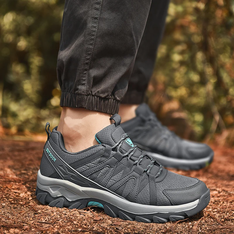 R. Xjian New Low Top Men's Outdoor Walking BreathableAnd Comfortable Sports Leisure Wear Resistant Motorcycle Climbing Shoes