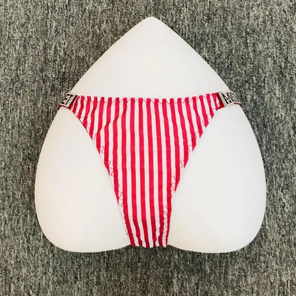 Женские стринги с рисунком