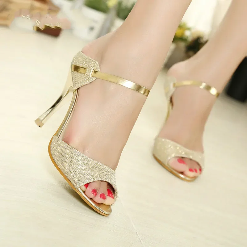

2023 Women Sandals Fashion Beautiful High Heels Sandals Silver Golden Thin Heel Ladies Summer Shoes Plus Size 41