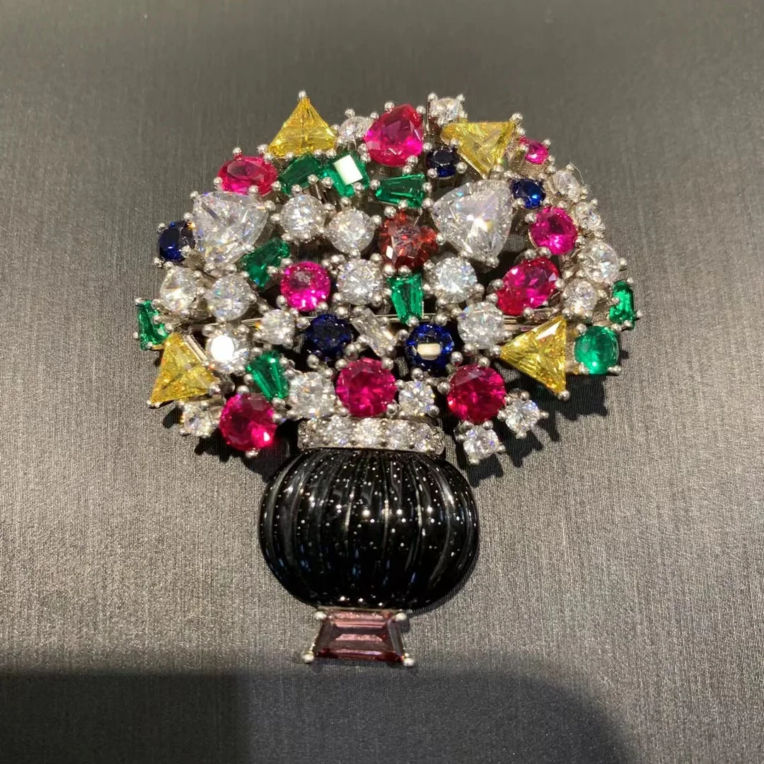 Женская Винтажная брошь из серебра 925 пробы с фианитом 50 х45 мм