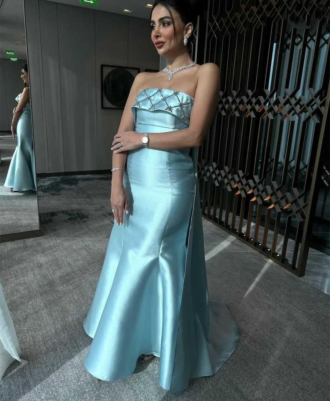

POMUSE Vintage Long Strapless Beaded Blue Evening Desses Sleeveless Mermaid Pleated Muslim Floor Length Prom Dresses for Women