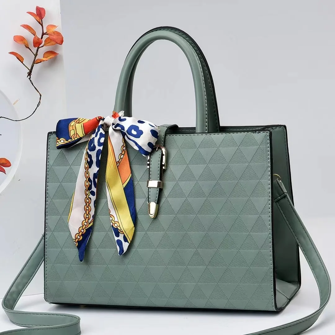 

Women's High Quality PU Single Shoulder Bags Large Capacity Commuter Tote Handbag Fashion Diamond Lattice Texture Crossbody Bag