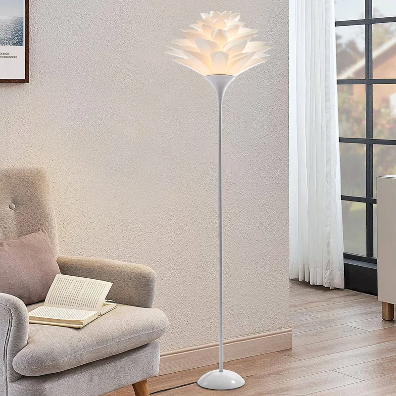 

Креативная настольная лампа, белый корпус лампы подходит для внутреннего освещения, декоративная лампа для гостиной, спальни и кабинета