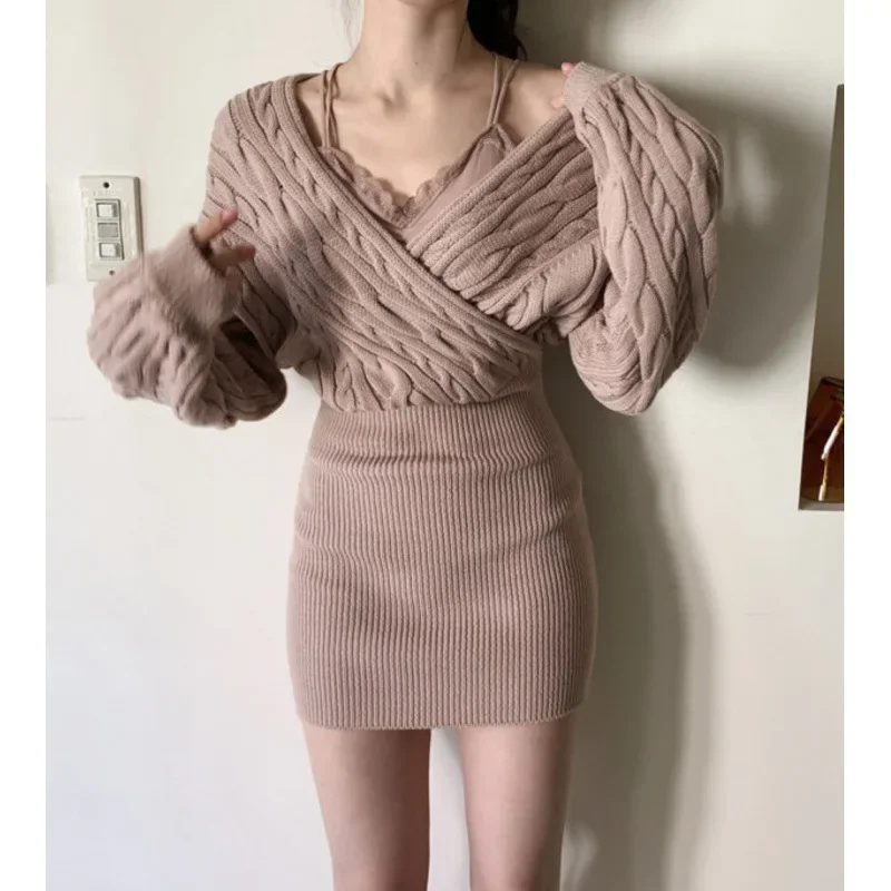 Элегантное вязаное платье с v-образным вырезом шикарное осенне-зимнее облегающее