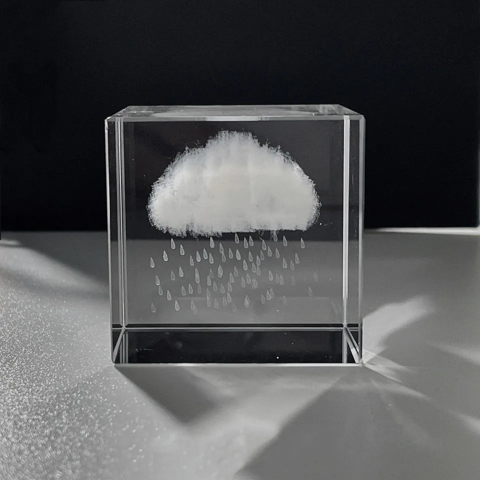 

Rainy Clouds Cloud Raindrop Crystal Small Ornament Cube Couple Memorial Ceremony Office Desk Decoration Feng Shui Home Decor