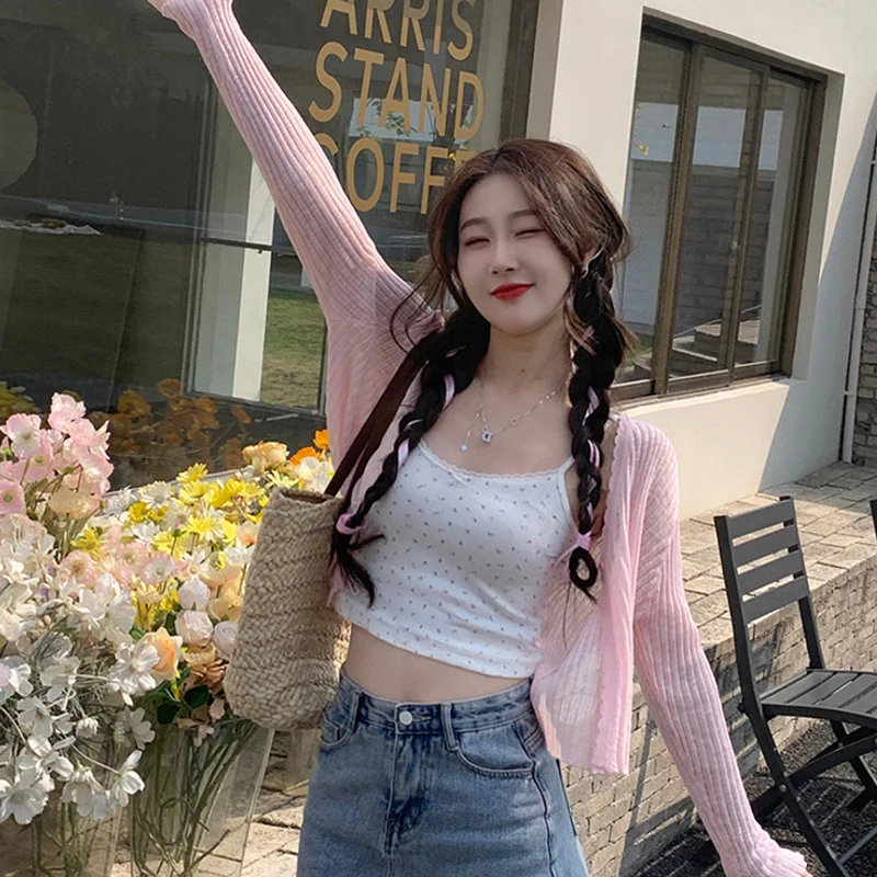 Женский трикотажный кардиган на пуговицах