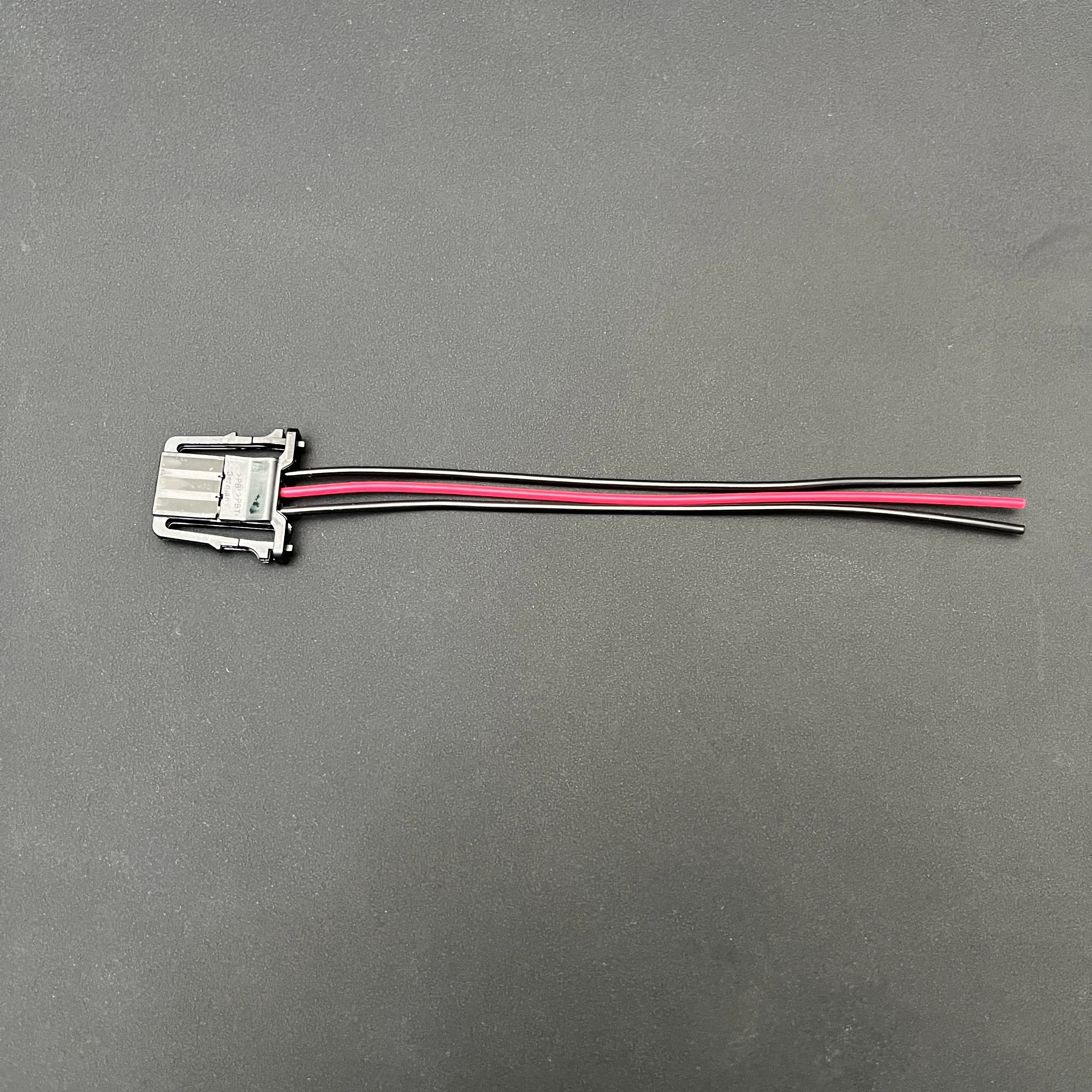 

Внутренняя купольная лампа для чтения, кабель для VW Bettle Bora Golf Passat Polo Touran Phaeton 6Q 0947291 Y20