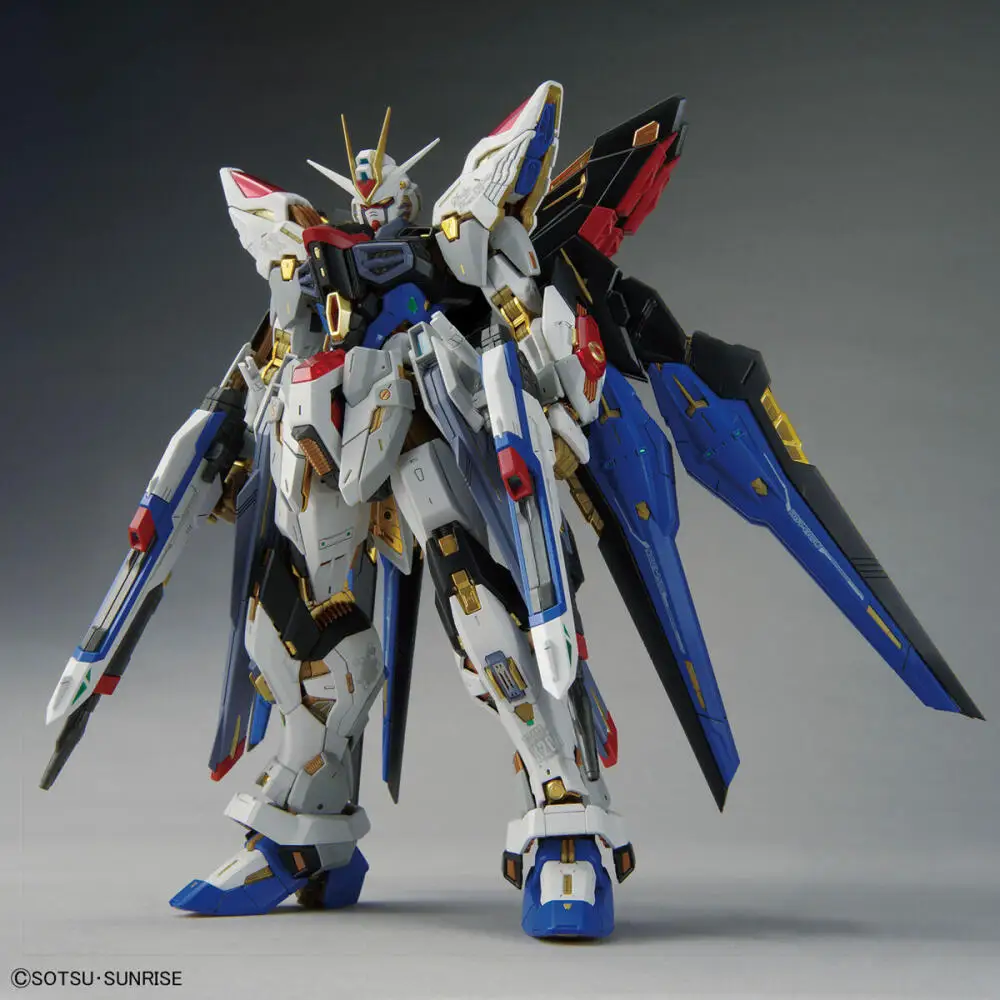 Фото Оригинальная фигурка Bandai MGEX ZGMF-X20A Strike Freedom Gundam, в наличии, аниме-модель Kidou Senshi Gundam, коллекционная игрушка в коробке №4