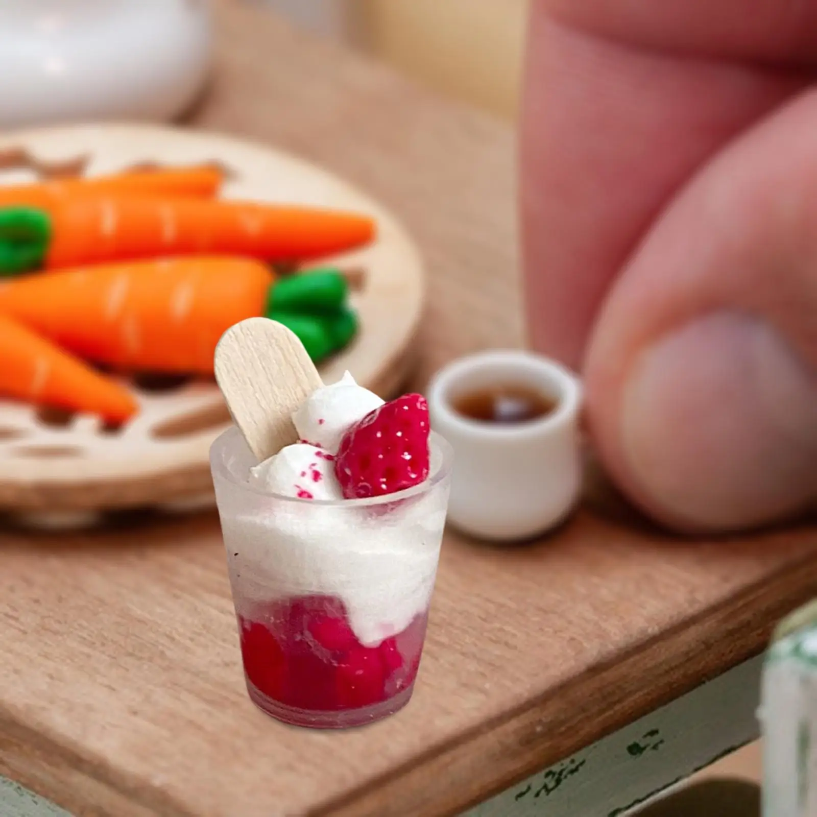 

Miniatures Dollhouse Ice Cream Model for 1:6 Scale Doll Dollhouse Ornament