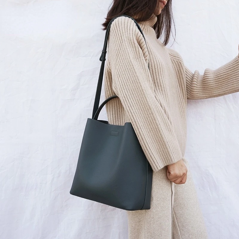 2023 European Style Nappa Cowhide Leather Women's Shoulder Bucket Bag High Quality Ladies Handbags Casual Tote Crossbody Bags