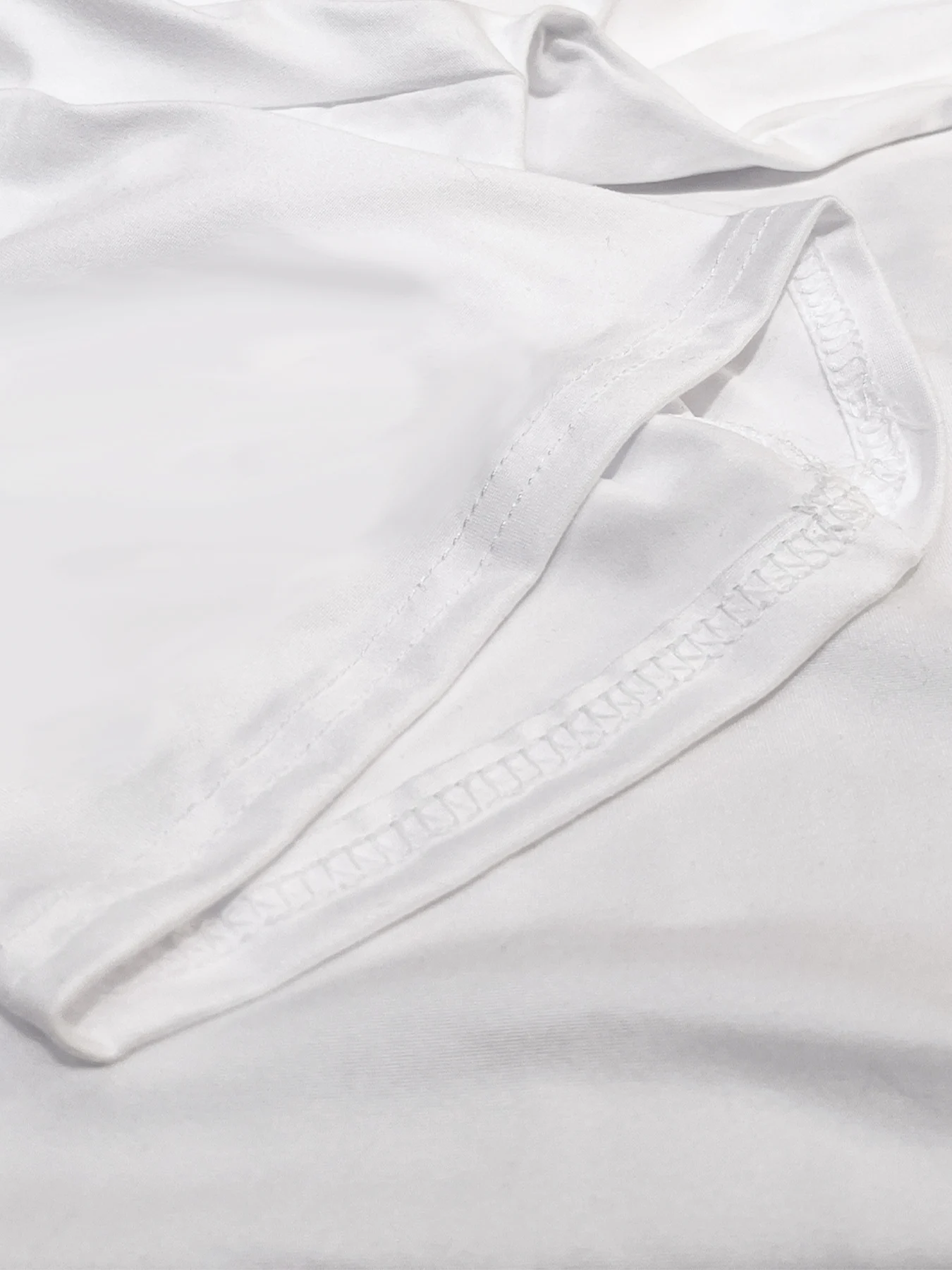 Женская летняя футболка с коротким рукавом и круглым вырезом