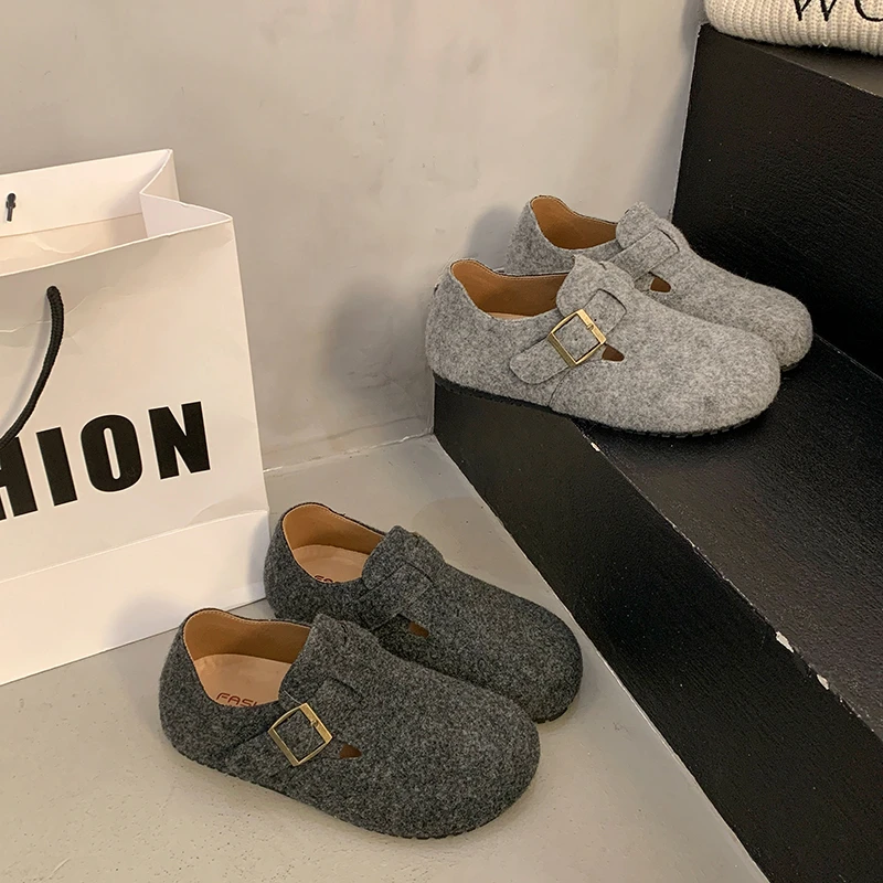 Женская обувь в стиле ретро осенние лоферы с круглым носком и меховыми слипонами