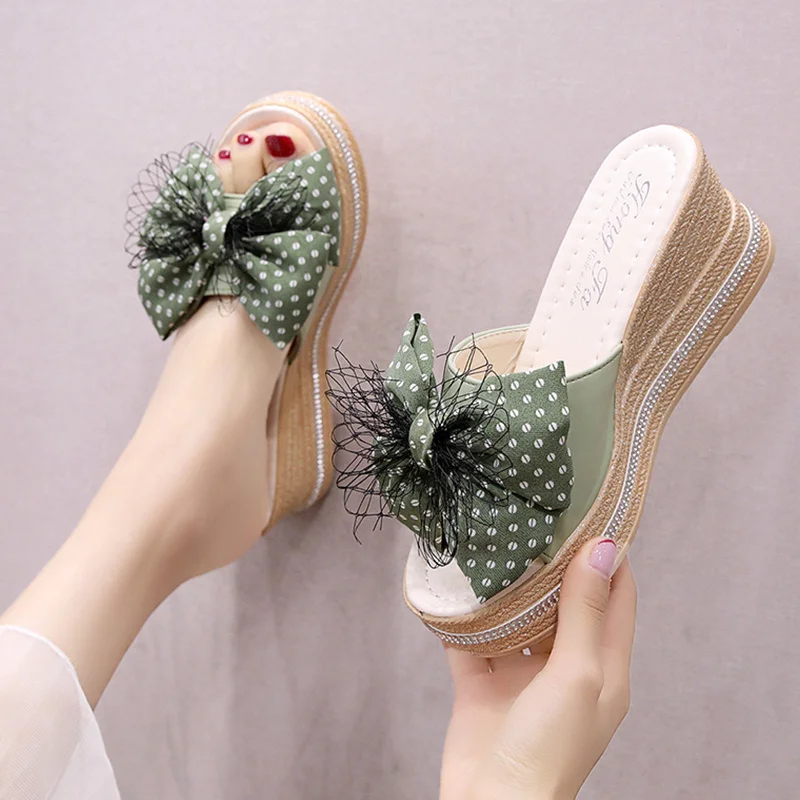 

Shoes Woman 2022 Slippers Soft Luxury Slides Platform Pantofle Butterfly-Knot On A Wedge Shale Female Beach Heeled Mules Comfort