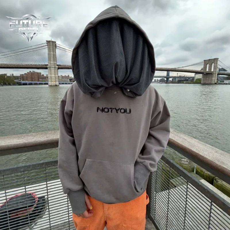 Фото Унисекс куртка-бокси в стиле стритвир, ретро-худи с сетчатой маской, черная вышивка, съемный капюшон, пуловер, дизайн в стиле Y2K, американский уличный стиль №1