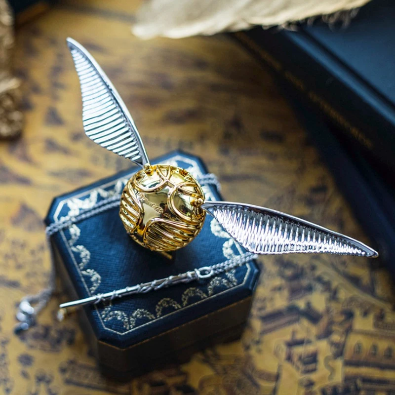 Golden Snitch Ring Storage Box Luxury Metal Jewelry Box Surprise Wings Rotatable Proposal Jewelry Box Girl Birthday Gift Ideas