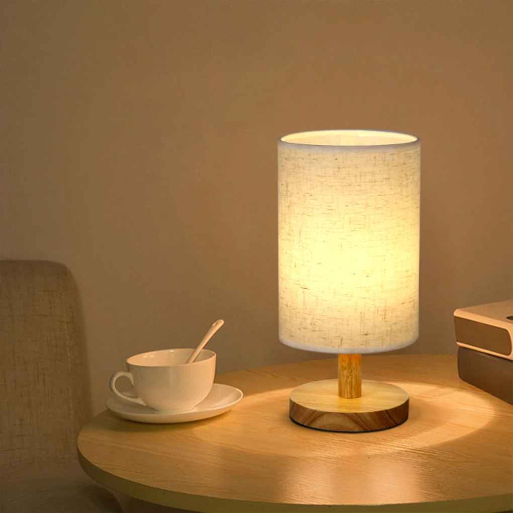 

Wide Application Eye-friendly Smooth Line Stylish Bedside Lamp For Office Or Study Night Light