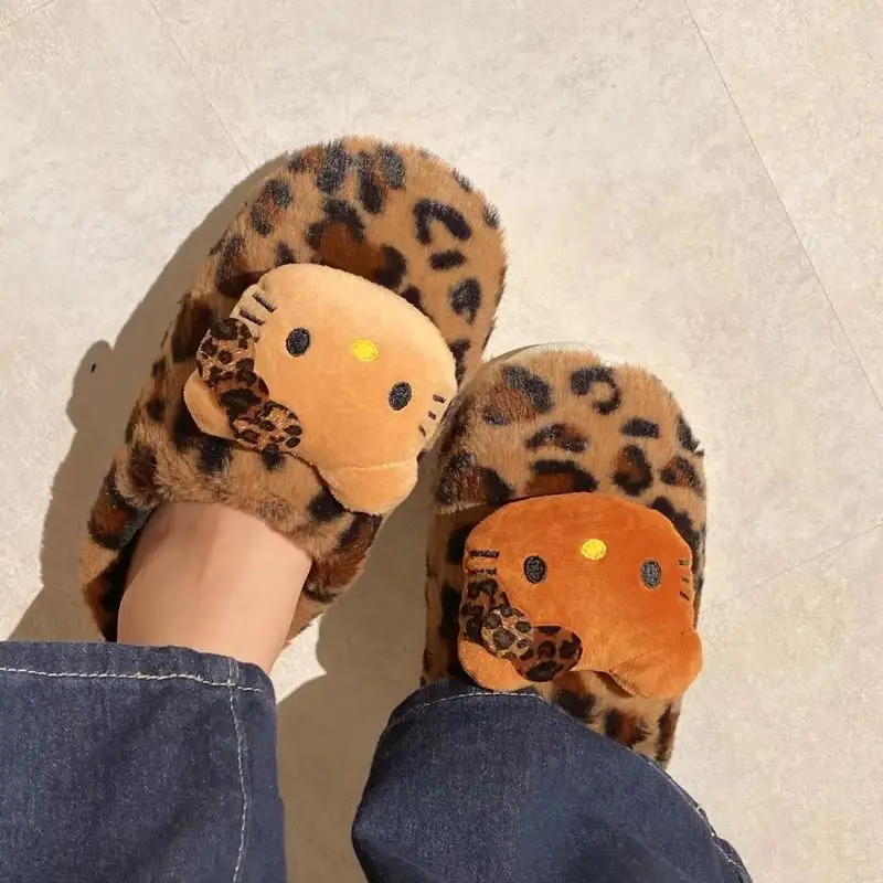 Новинка 2024 хлопковые тапочки с леопардовым принтом Hellokitty женские зимние парные