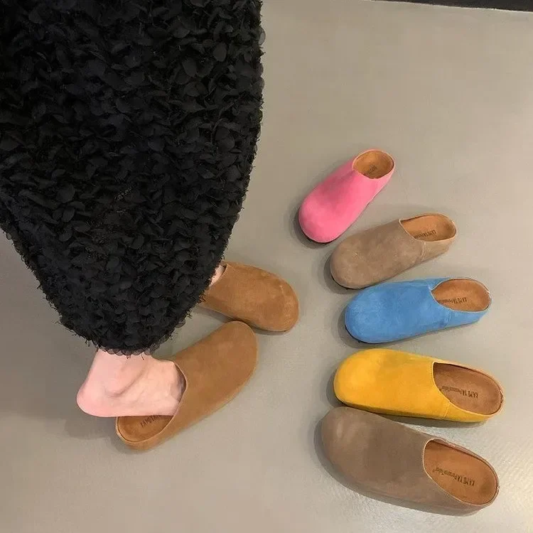 Женские шлепанцы с закрытым носком повседневные уличные сандалии плоская