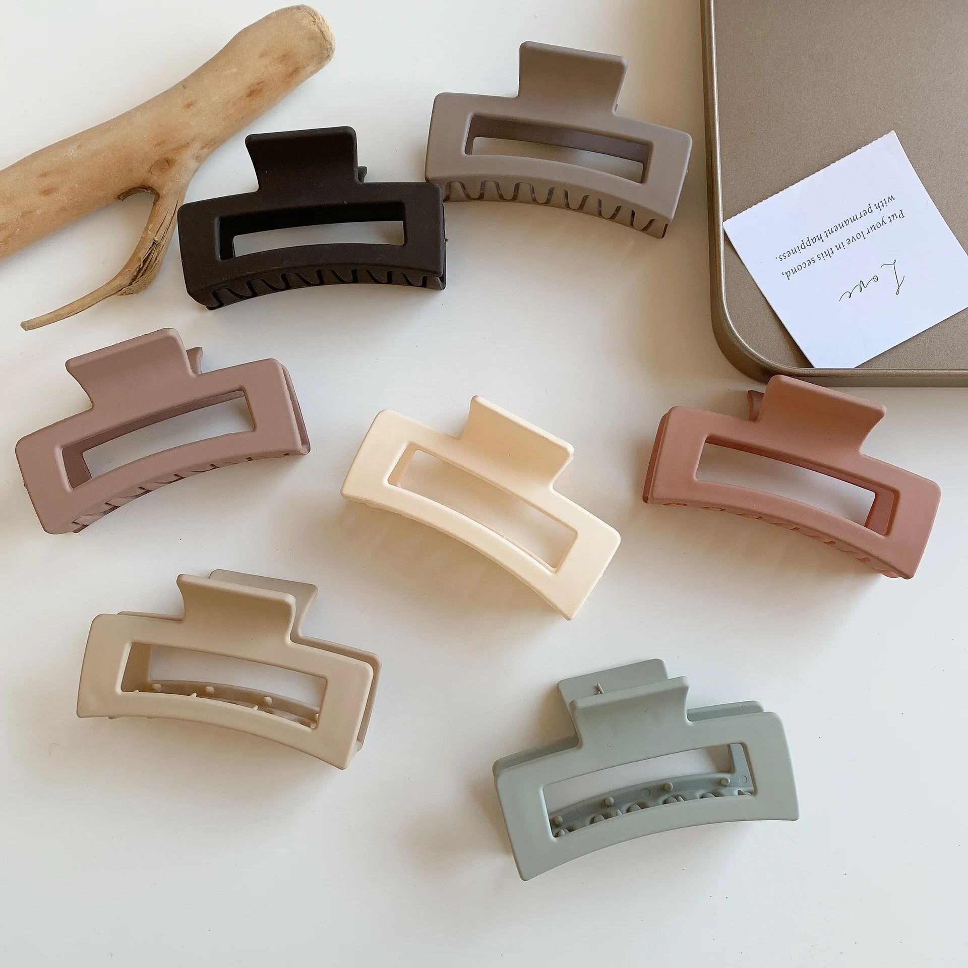 Рисунок 4 - Новинка корейский зажим для волос