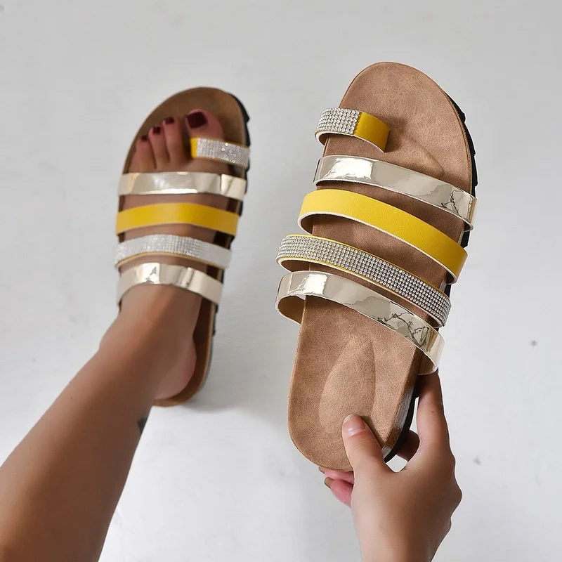 INS New Slippers Women's Fashion Rhinestone Large Size 43 Open Toe Sandals Women's Shoes Soled Beach Shoes Word Sandals