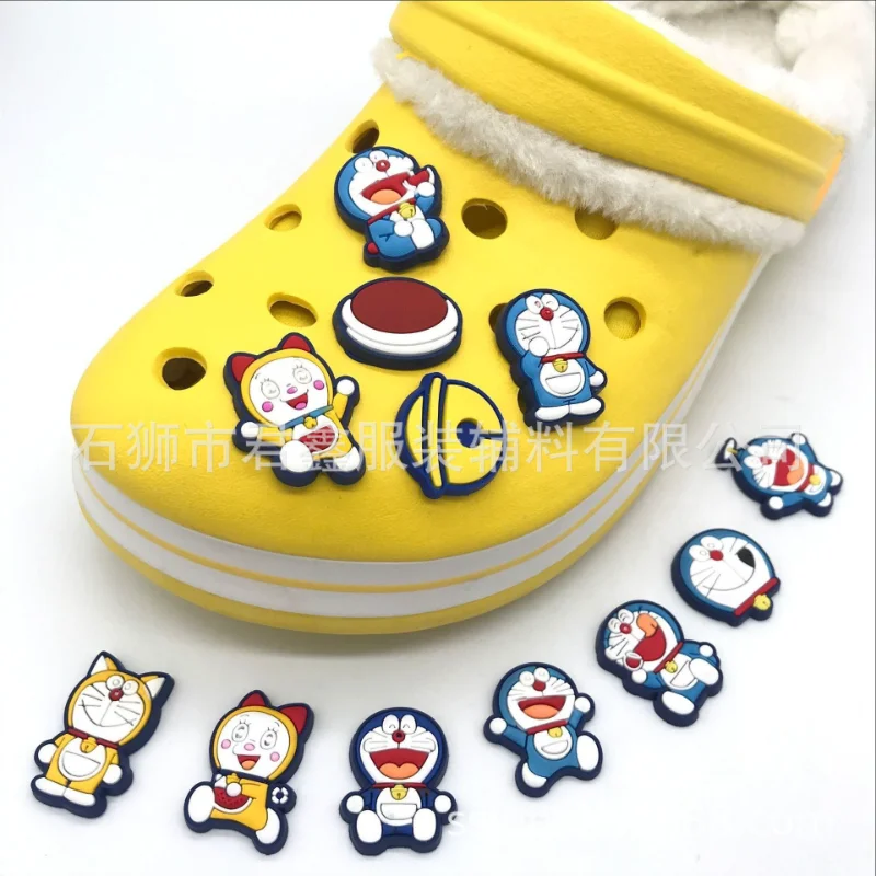 

10 Doraemon Exquisite Shoe Buckles, Beach Slippers, Hole Shoes Accessories, Decorative Crocodile Charm Gift, Boys and Girls