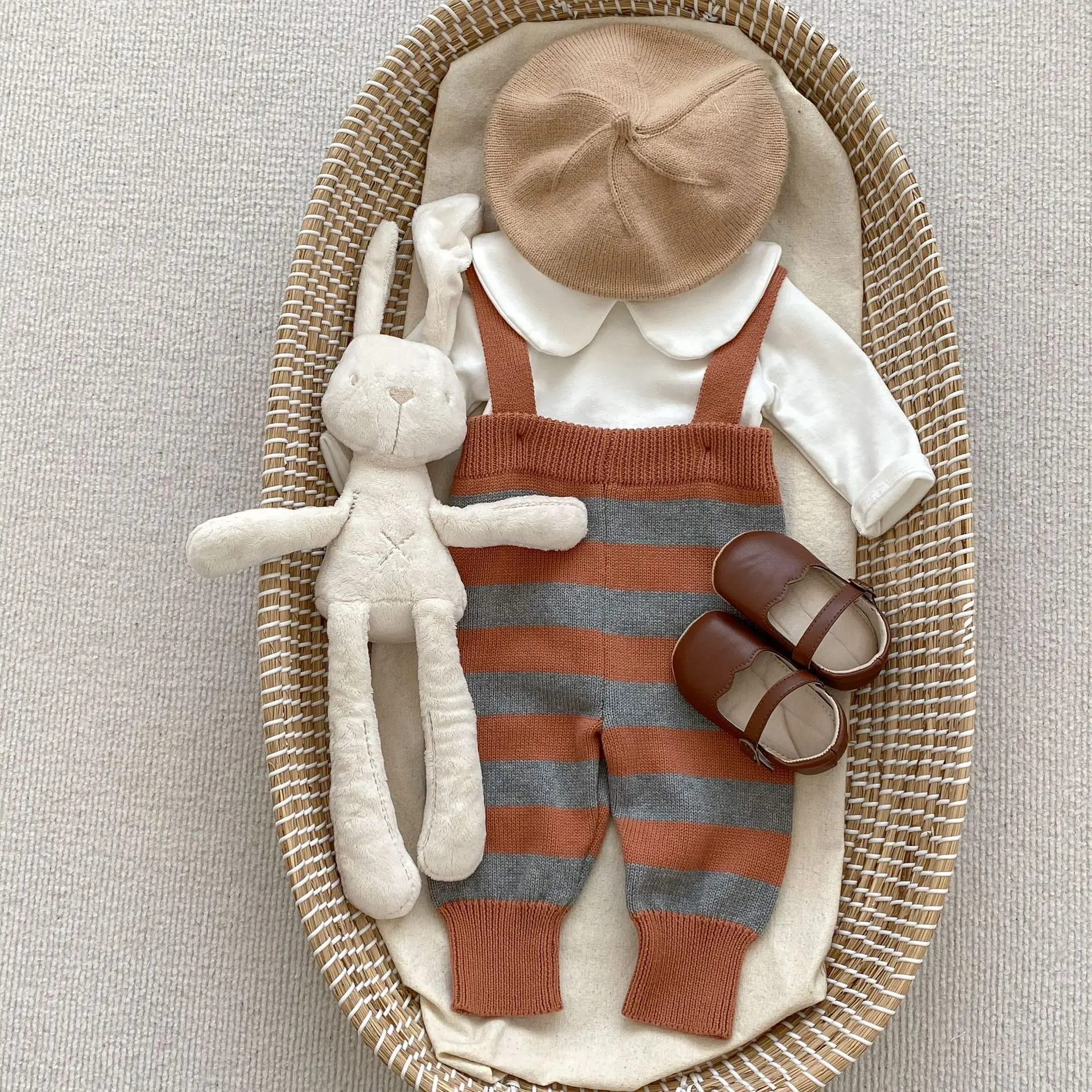 

Autumn Newborn Infant Knitting Striped Overalls Boy Children Knit Casual Suspenders Pants Girl Baby 100% Cotton Fashion Trousers
