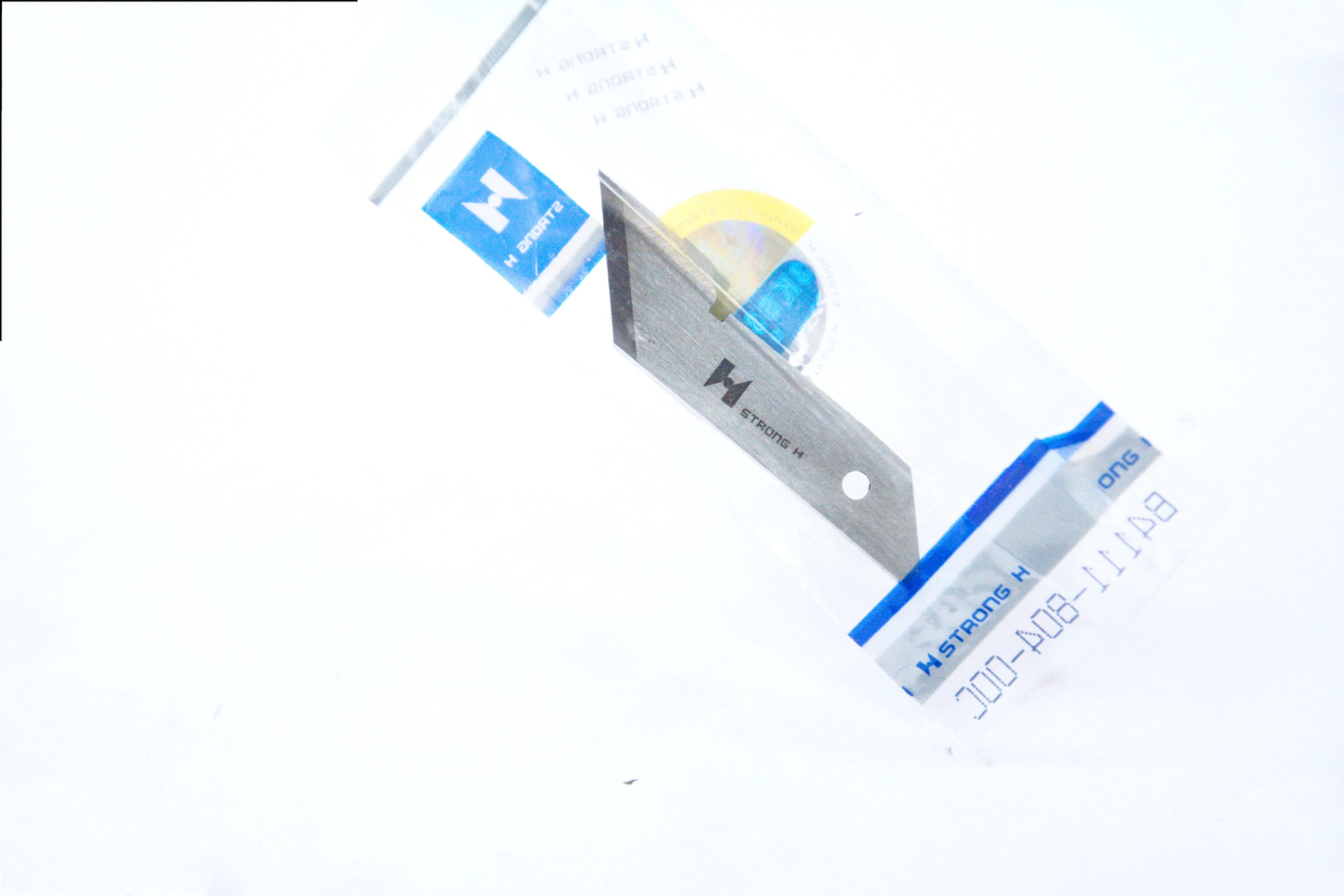 Строка G.H Brand REGIS для швейной машины JUKI MO-816 с использованием угловых лезвий