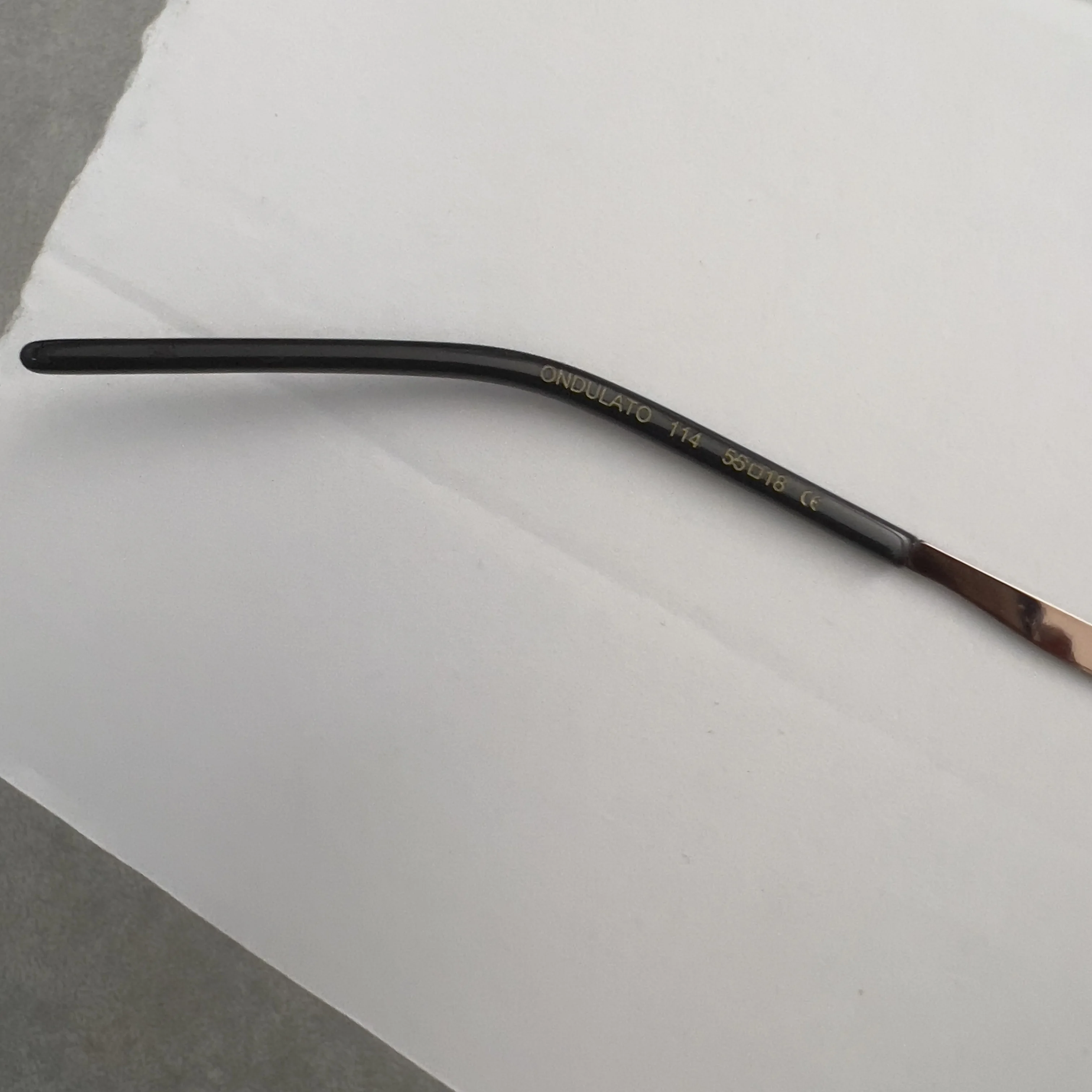 Роскошные итальянские оправы для очков с уникальной неправильной формой