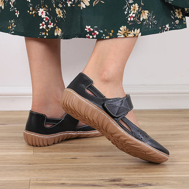 Hot Selling Closed Toe Sandals For Women And Ladies Casual Flat Shoes