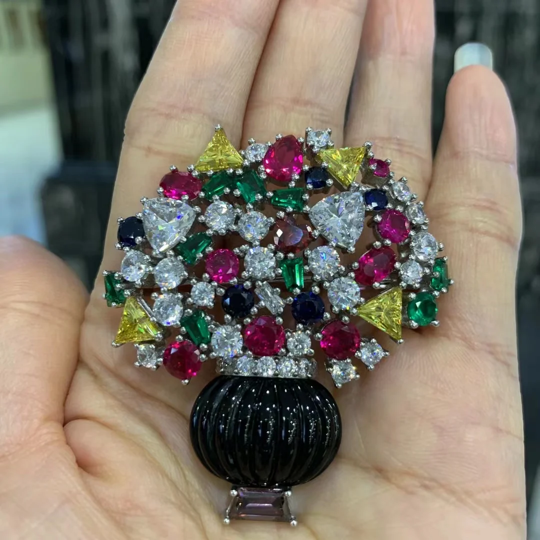 Женская Винтажная брошь из серебра 925 пробы с фианитом 50 х45 мм