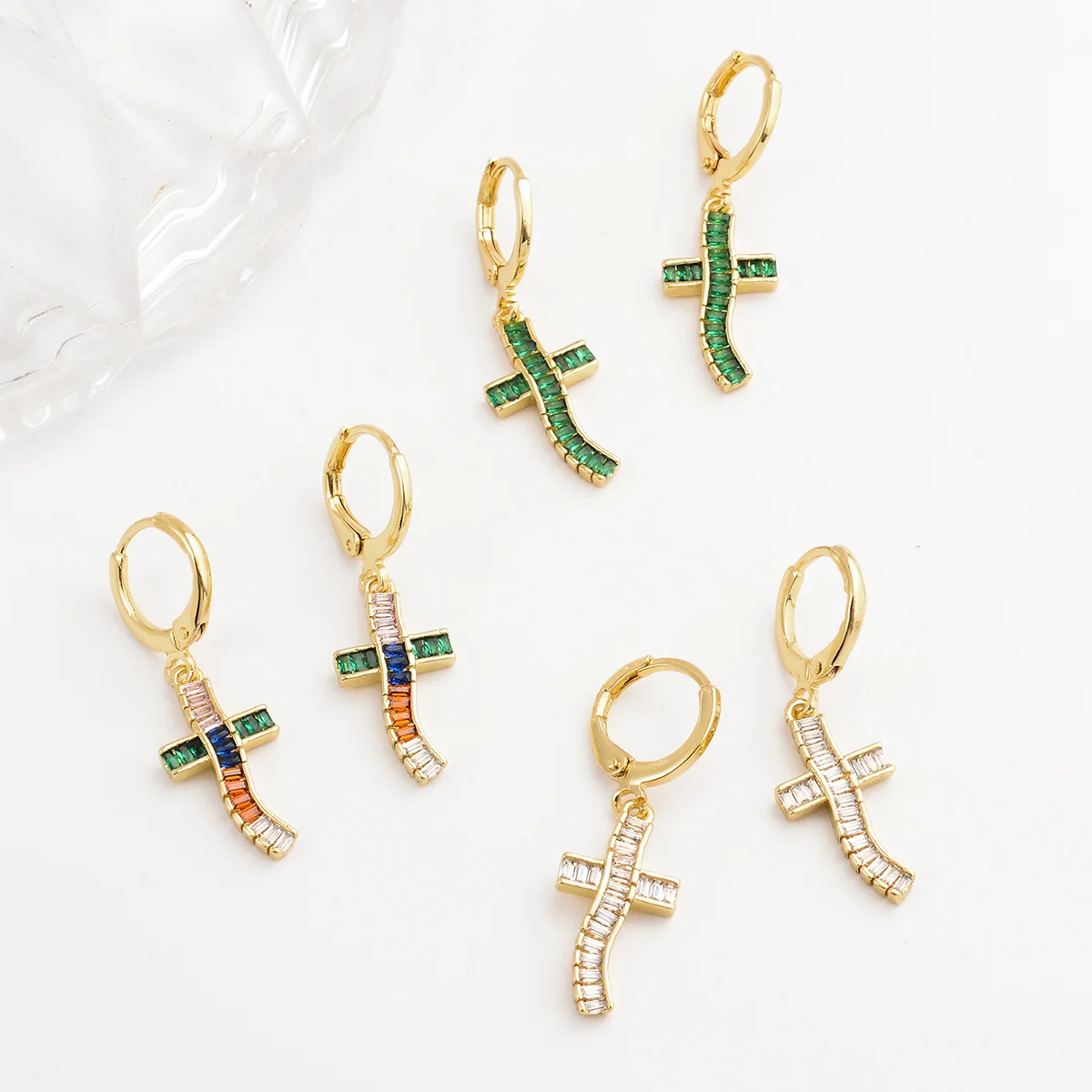 

Colorful Zircon Cross Dangle Earrings For Women Copper Plated 18 k Gold Crystal Drop Earring Party Religion Christmas Jewelry
