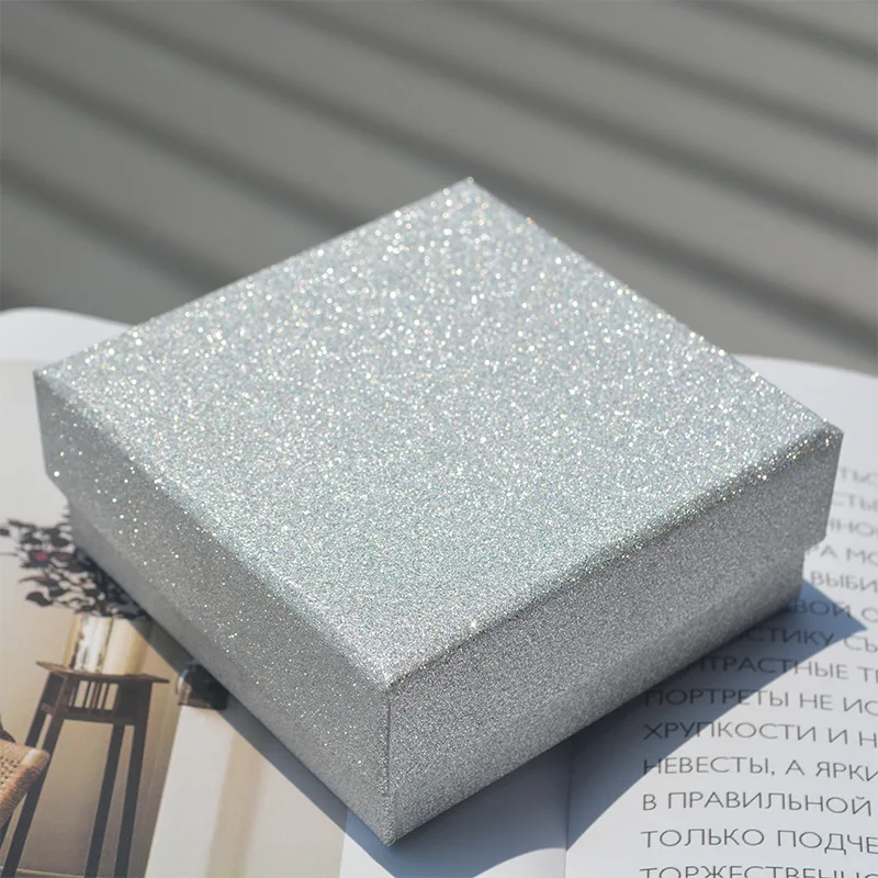 Vintage Cowhide Jewelry Exquisite Packaging Gift Box Factory Wholesale Waterproof Watches