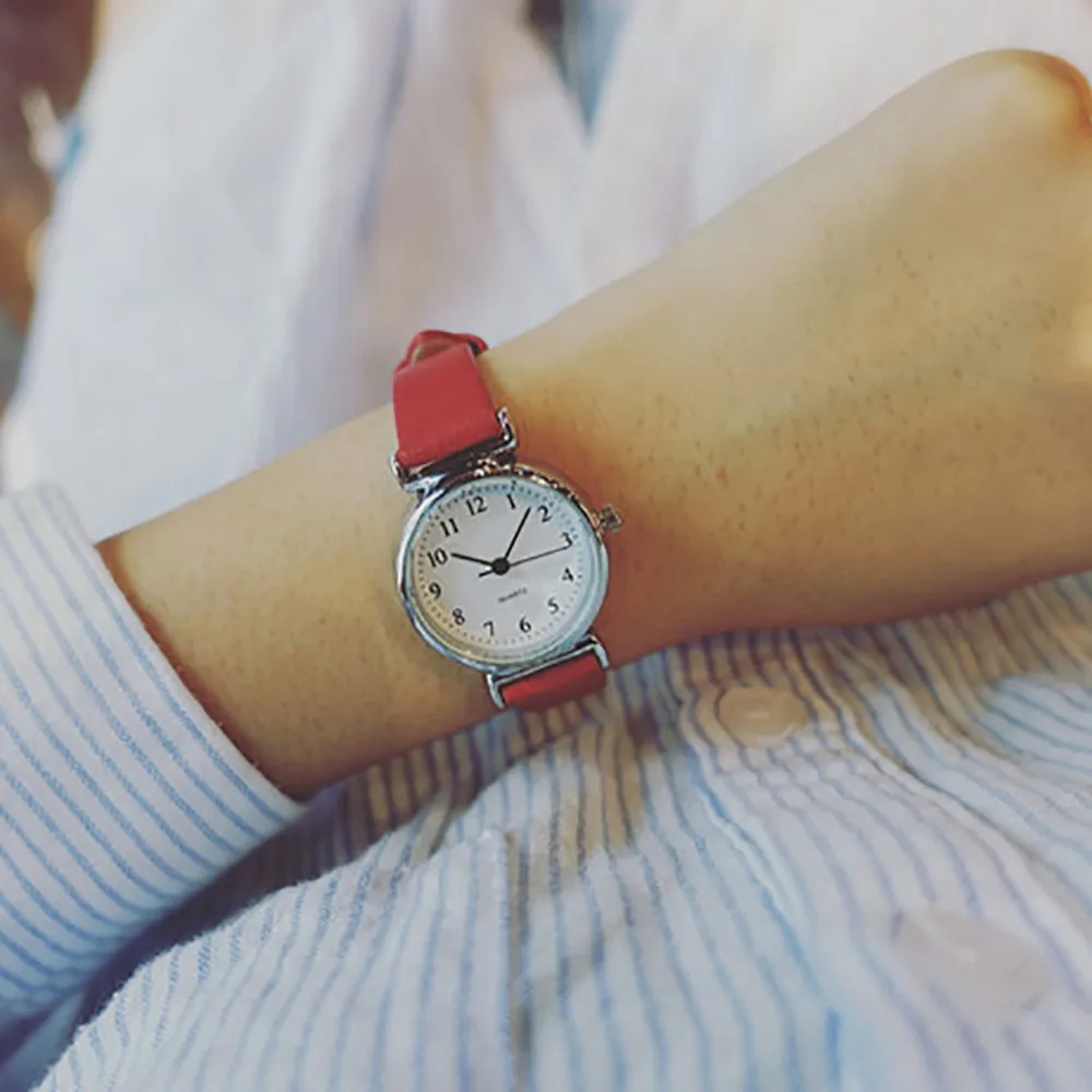 

Simple Watch For Women Retro Leather Watchband Dress Clock Analog Quartz Watch Fashion Women's Watches Relogios Feminino