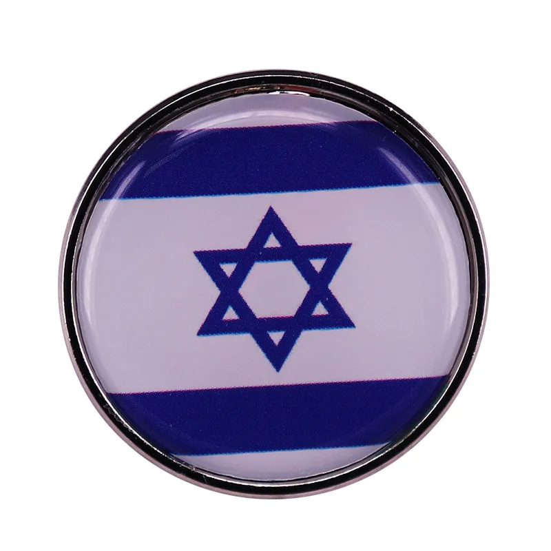 Круглый значок на памятное кладбище с изображением флага Израиля