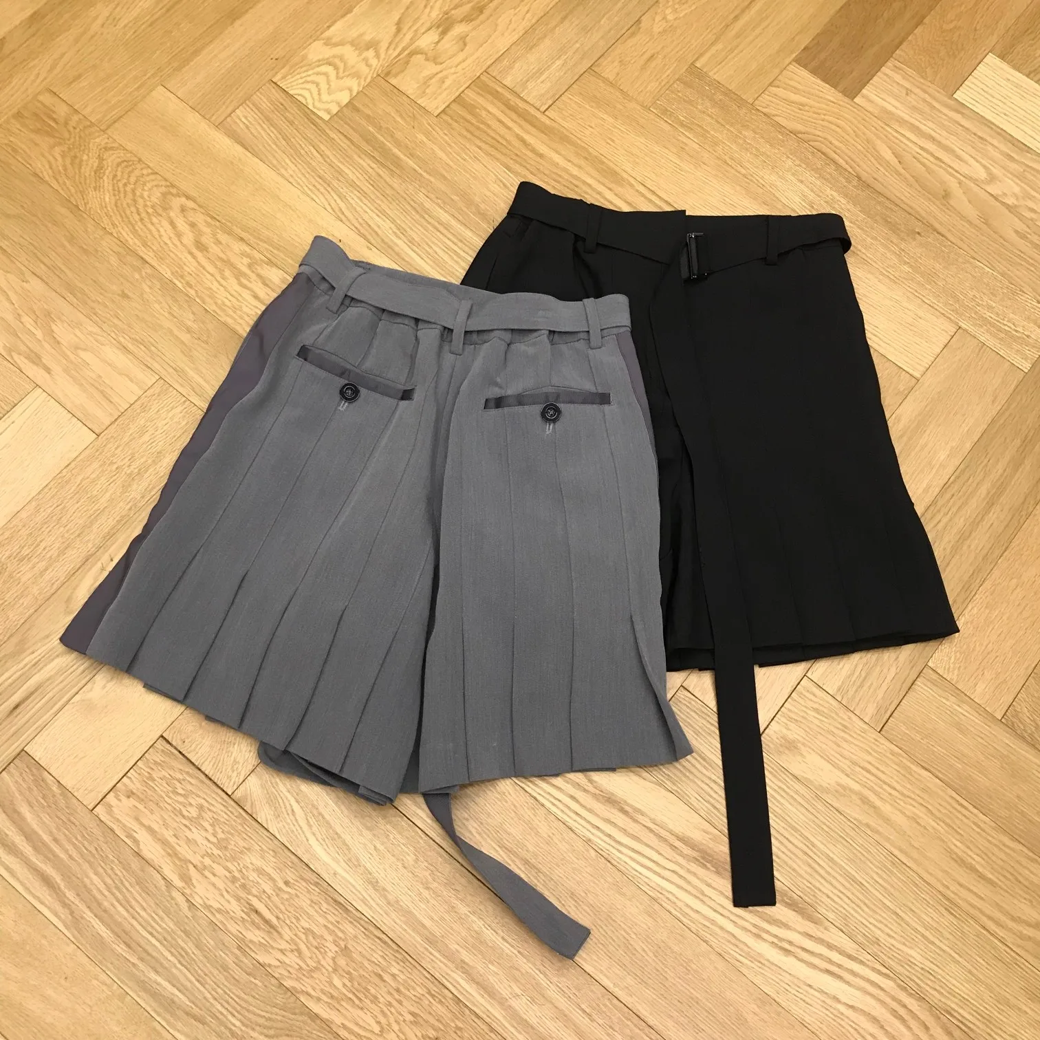 

Women's High Waist Pleated Solid Color Shorts With Belt 2023 Summer New