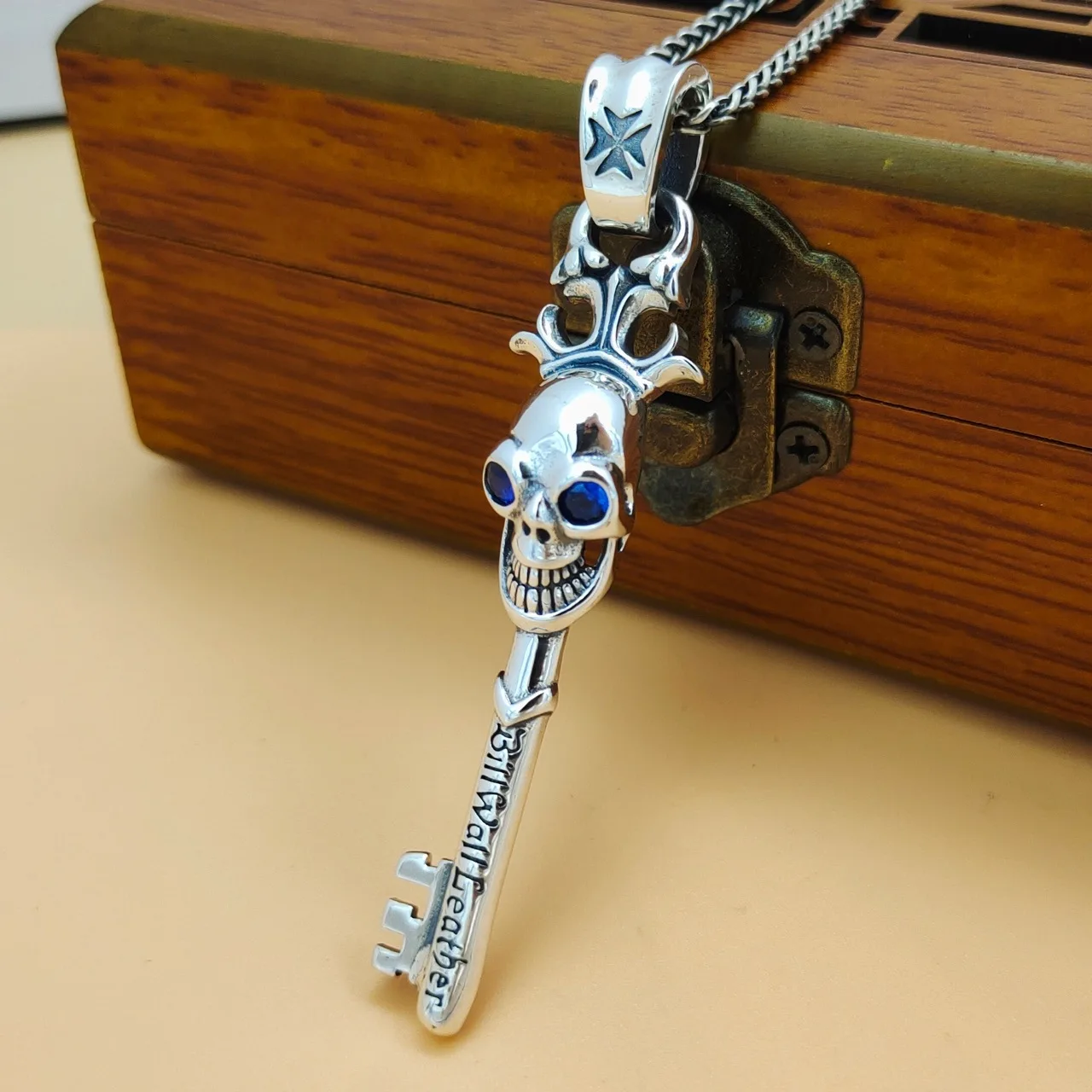 S925 серебро хип-хоппи крутой уличный свитер цепочка ниша дизайн ретро череп ключ