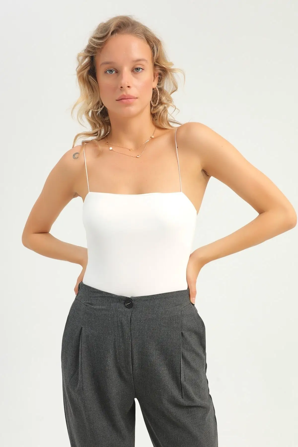 

Women's Bodysuit Slim Strap Rompers Jumpsuits Fashion Sexy Sheath Skinny Summer Streetwear Outfits Overalls