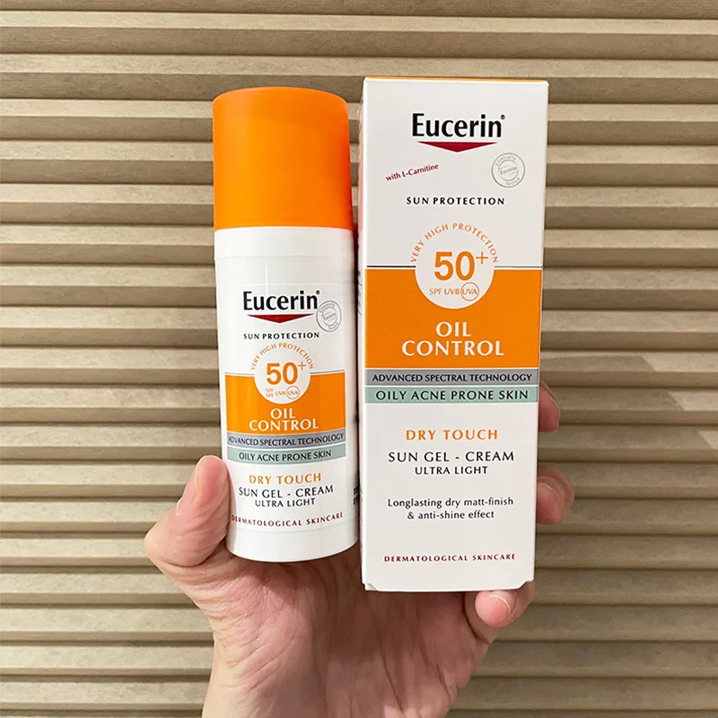 

Eucerin Oil Control Sun Gel-Cream SPF 50+ Face Sunscreen UVA/UVB Protection Anti-Shine Suitable For Oily/Acne-Prone Skin 50ml
