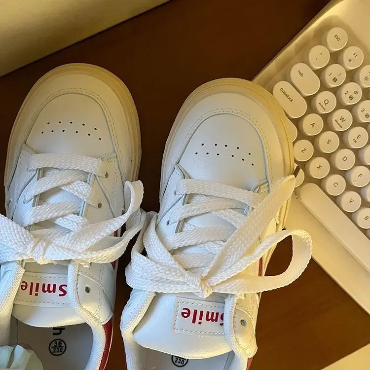 2022 new fashion vintage versatile skateboard shoes women's shoes