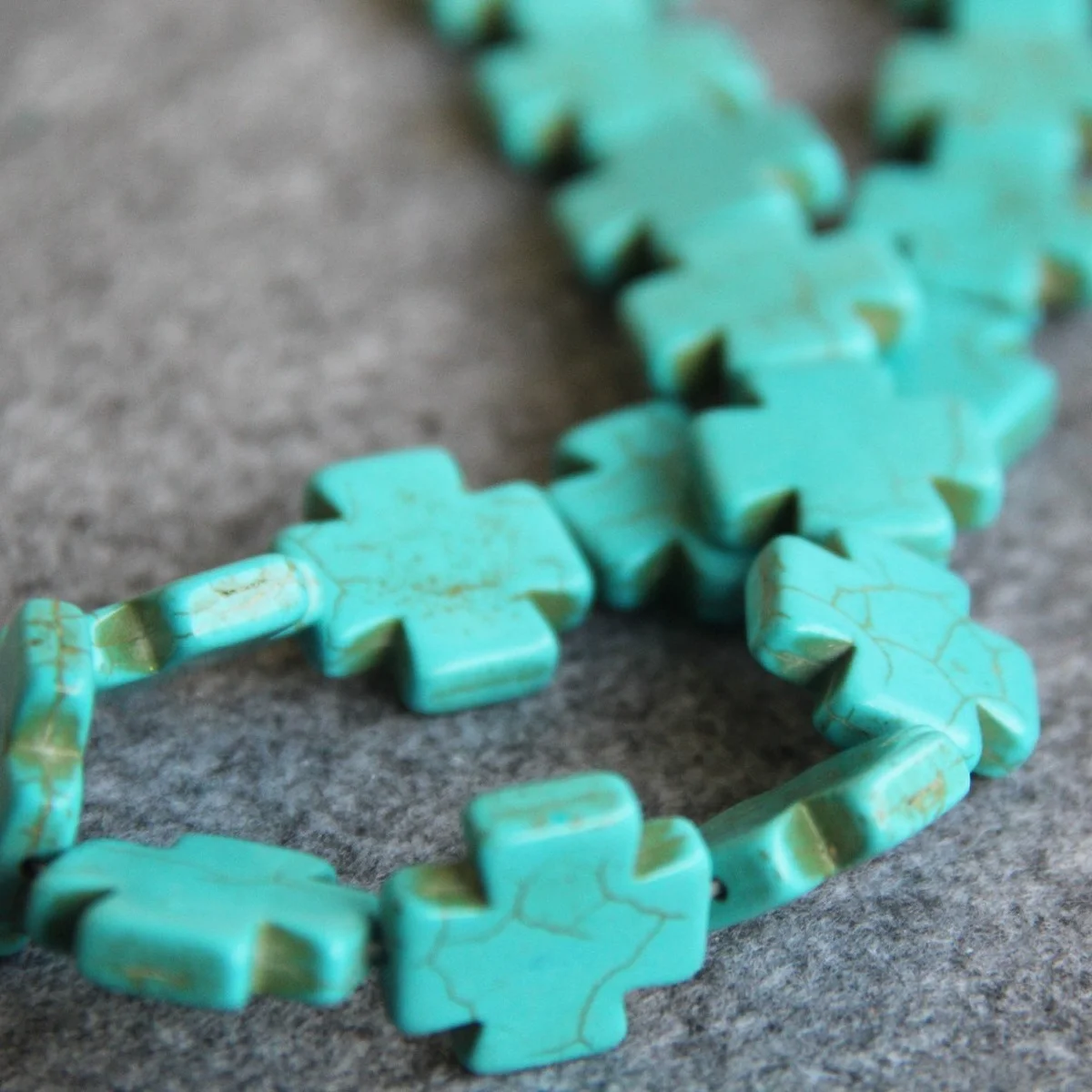 20mm Cross Turkey Turquoise Loose Beads Howlite Semi Finished Stone for Necklace DIY Women Gifts Jewelry Making Design Female