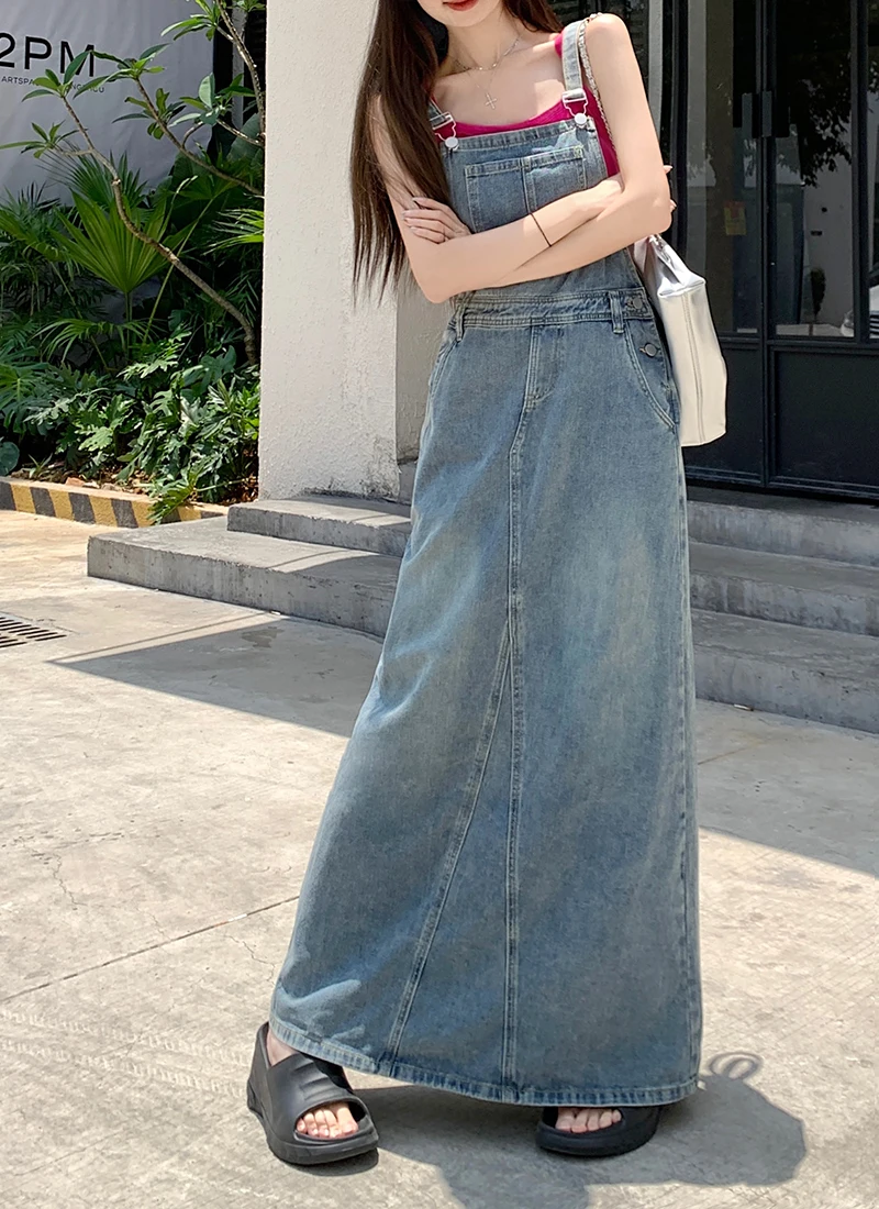 

Women's Washed Blue Denim Strap Skirt Spring Summer New Chic Vintage Style Young Girls A-line Medium Long Slip Camisole Dresses