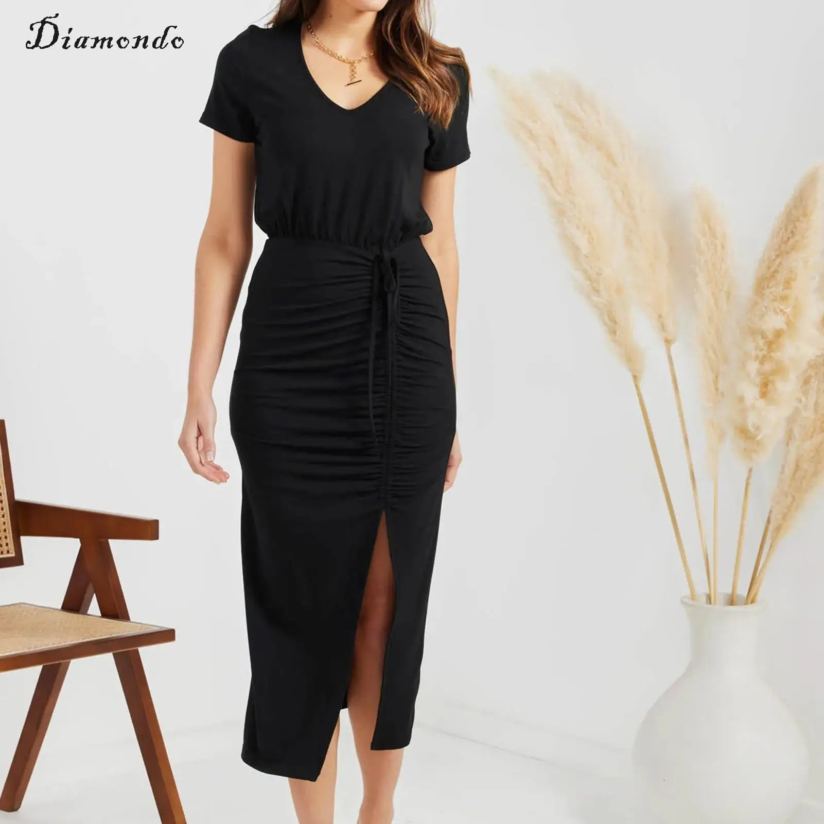 

Платье-миди с высокой талией, подолом и разрезом, на завязках