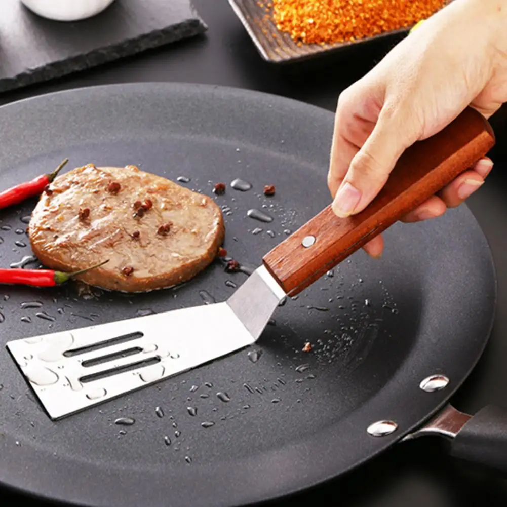 

Лопатка для жарки с деревянной ручкой, кухонная утварь с антипригарным покрытием, сверхмощная портативная лопатка с прорезями из нержавеющ...
